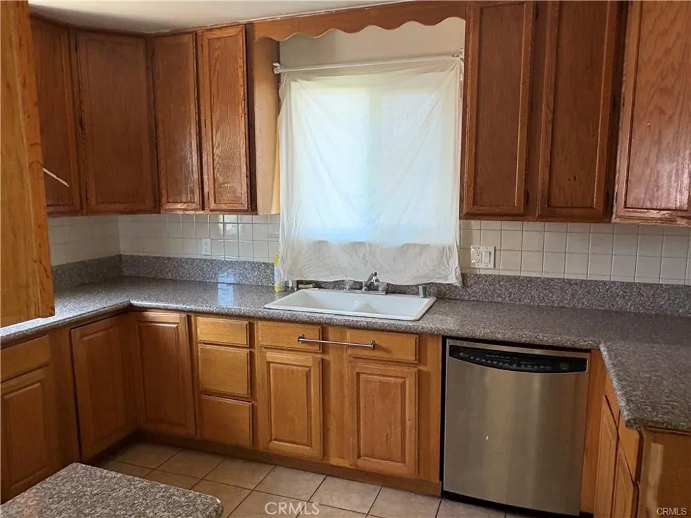 38323 Rita Street Palmdale, CA 93550