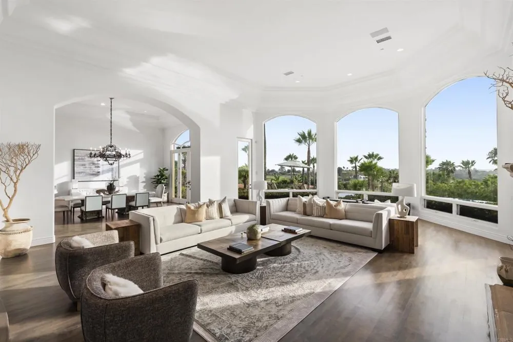 6868 Spyglass Lane Rancho Santa Fe, CA 92067
