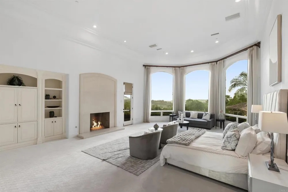 6868 Spyglass Lane Rancho Santa Fe, CA 92067