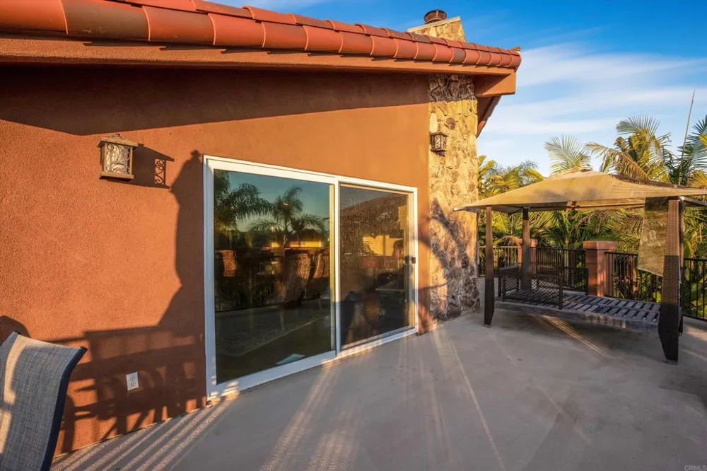 2440 Los Alisos Fallbrook, CA 92028