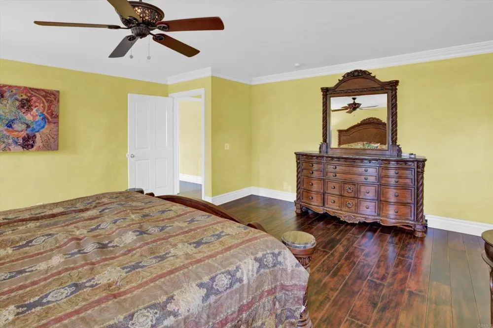 2440 Los Alisos Fallbrook, CA 92028