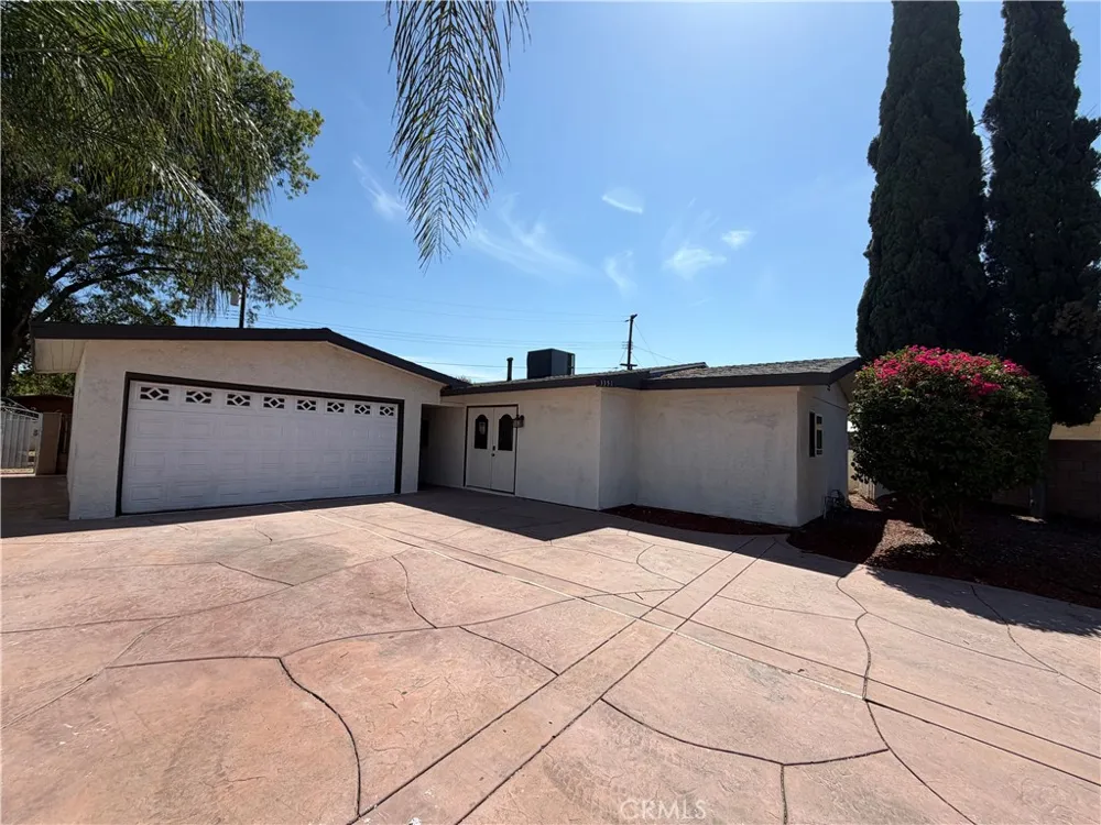 3351 Amhurst Drive Riverside, CA 92503