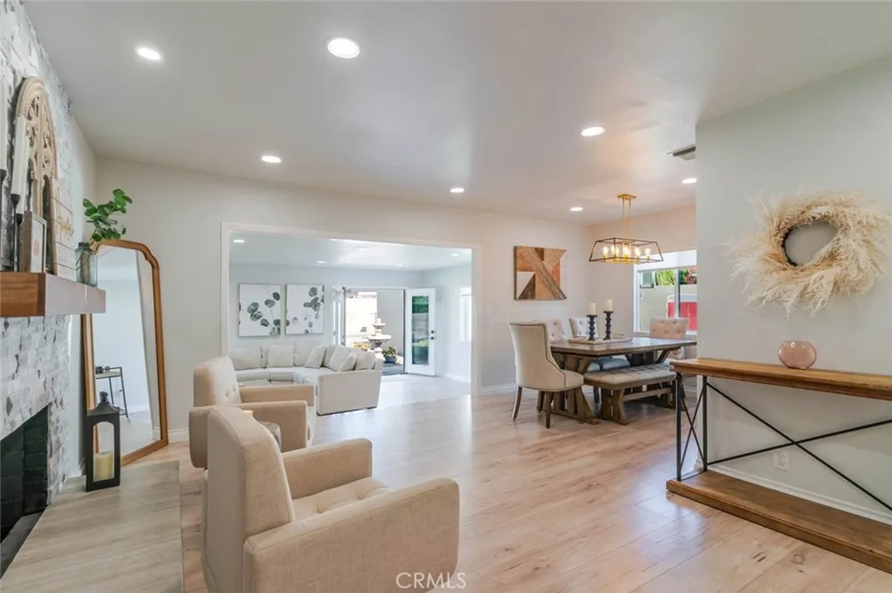 447 W Bennett Avenue Glendora, CA 91741