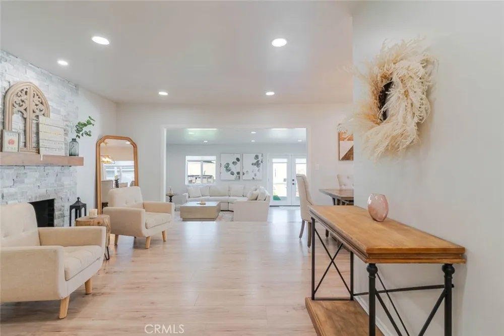 447 W Bennett Avenue Glendora, CA 91741