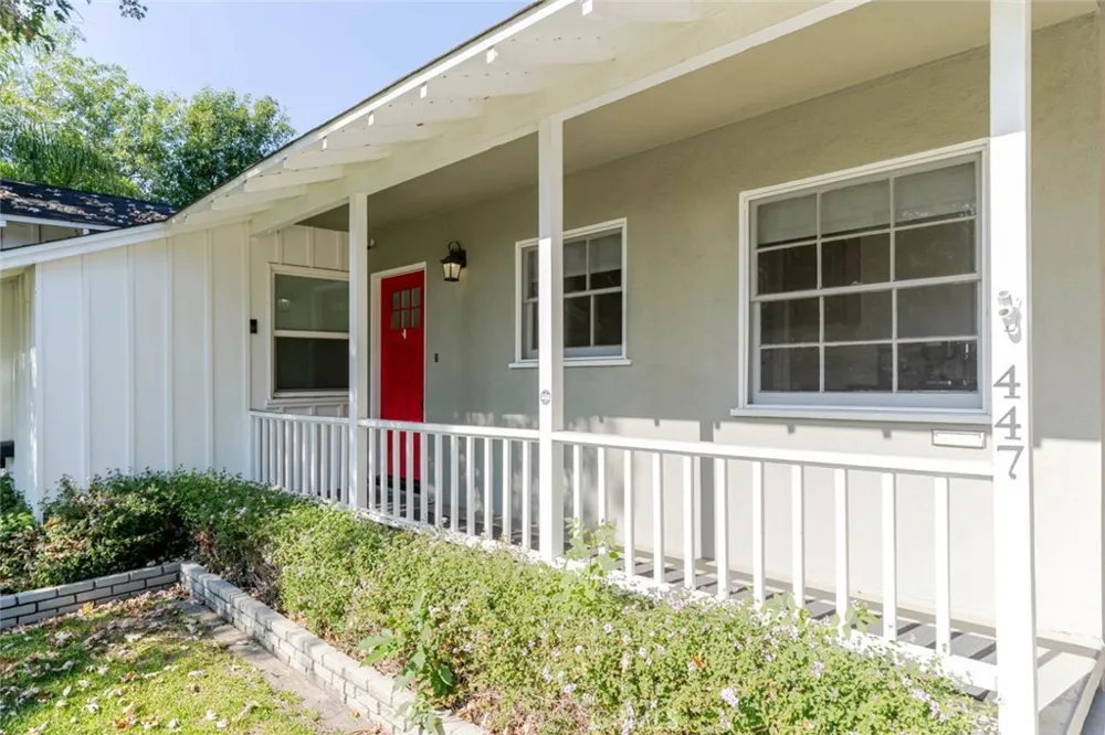 447 W Bennett Avenue Glendora, CA 91741
