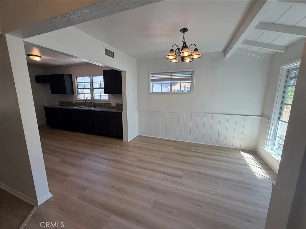 6939 Murietta Avenue Van Nuys, CA 91405