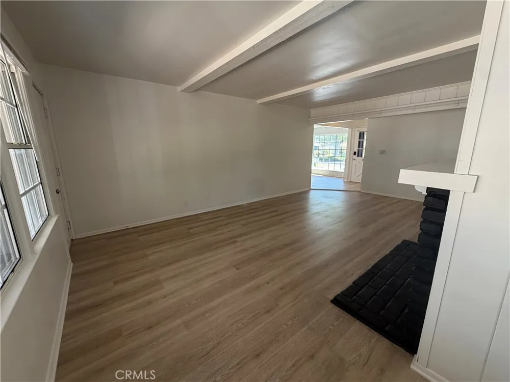 6939 Murietta Avenue Van Nuys, CA 91405