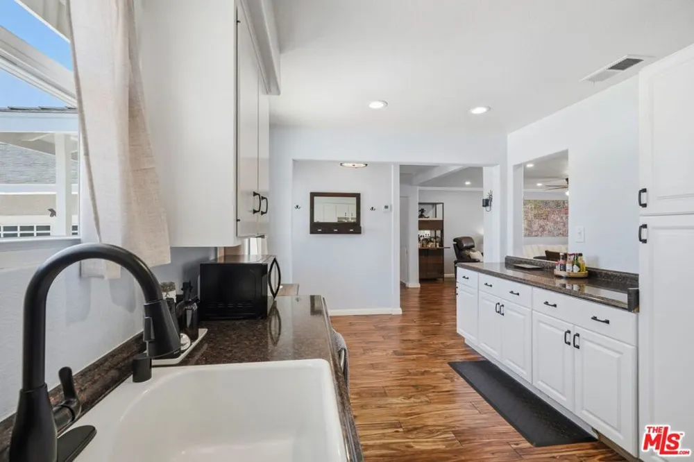 18904 Cerise Avenue Torrance, CA 90504