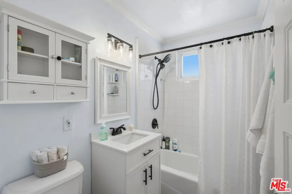 18904 Cerise Avenue Torrance, CA 90504