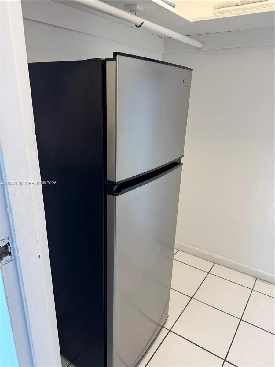 5445 Collins Ave #729 Miami Beach, FL 33140