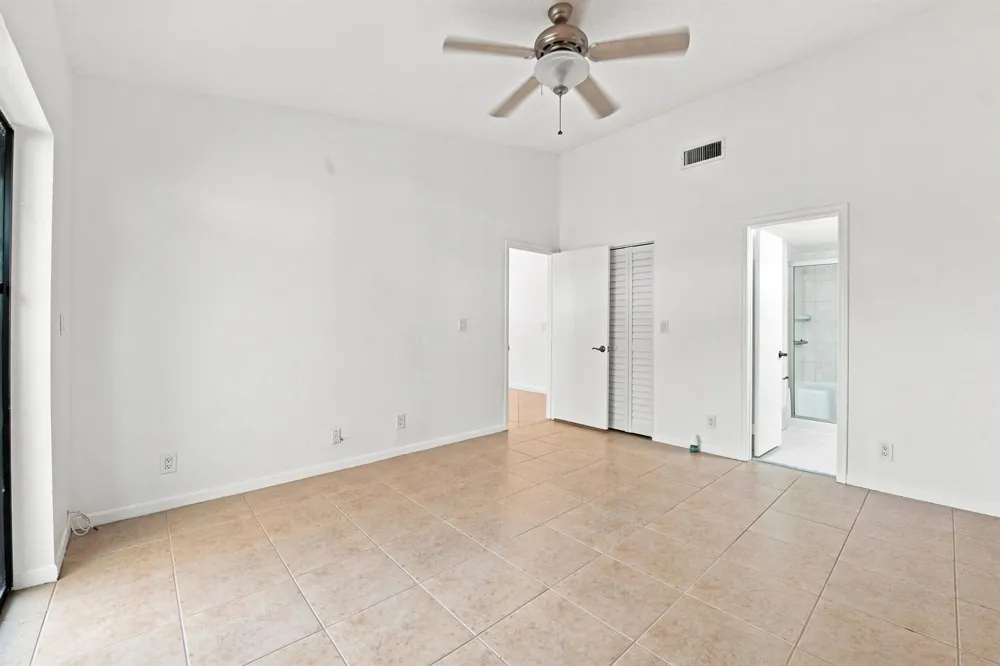 2267 NW 37th Avenue Coconut Creek, FL 33066