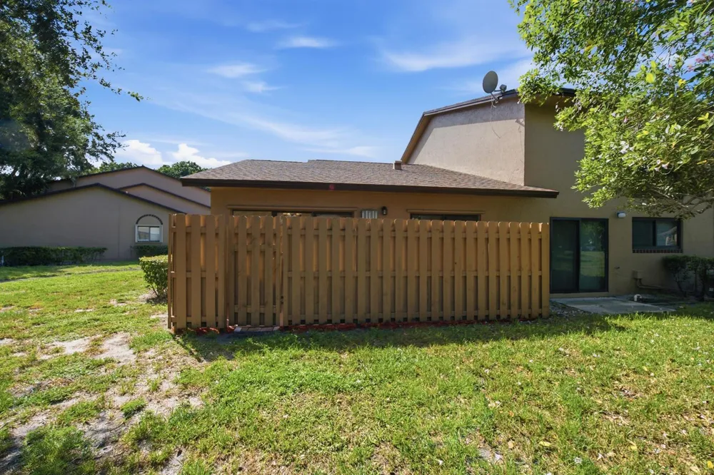2267 NW 37th Avenue Coconut Creek, FL 33066