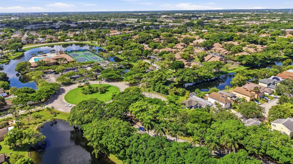 2267 NW 37th Avenue Coconut Creek, FL 33066