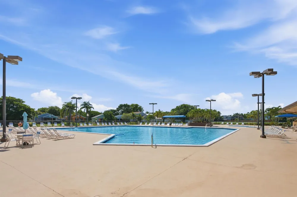2267 NW 37th Avenue Coconut Creek, FL 33066