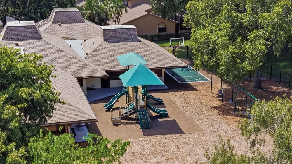 2267 NW 37th Avenue Coconut Creek, FL 33066