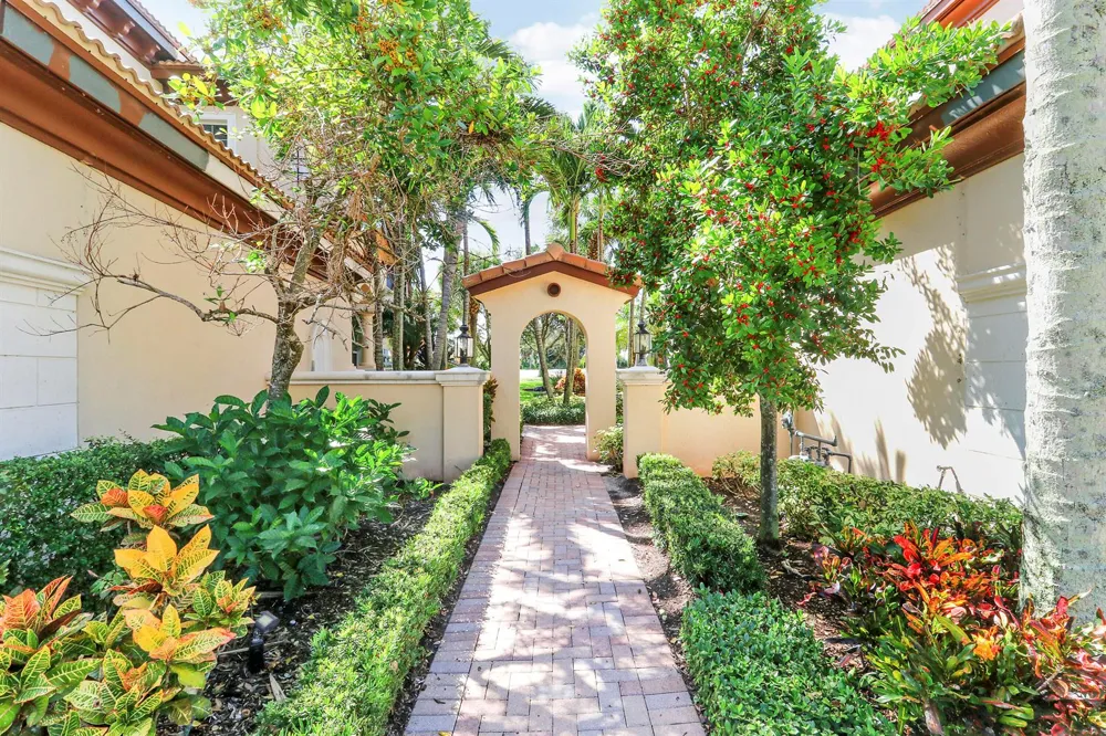 230 Tresana Boulevard #62 Jupiter, FL 33478