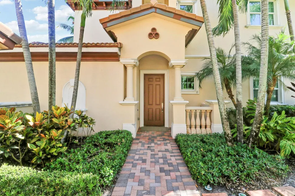 230 Tresana Boulevard #62 Jupiter, FL 33478