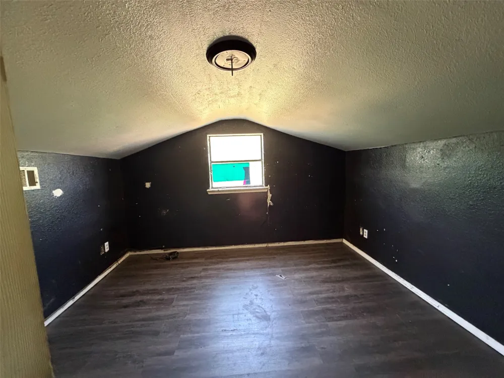 505 Avalon Vian, OK 74962