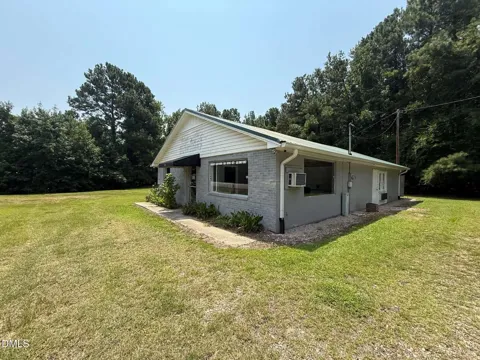 5628 Us Hwy 421 S