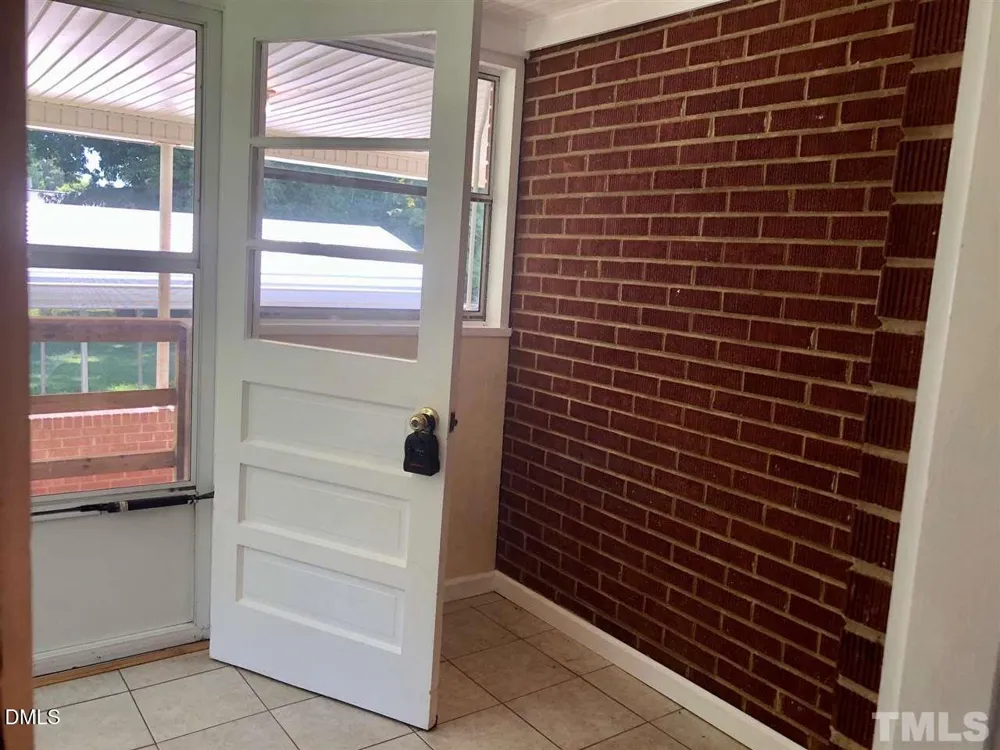 5217 U.s. 70 Mebane, NC 27302