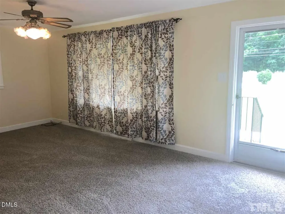 5217 U.s. 70 Mebane, NC 27302