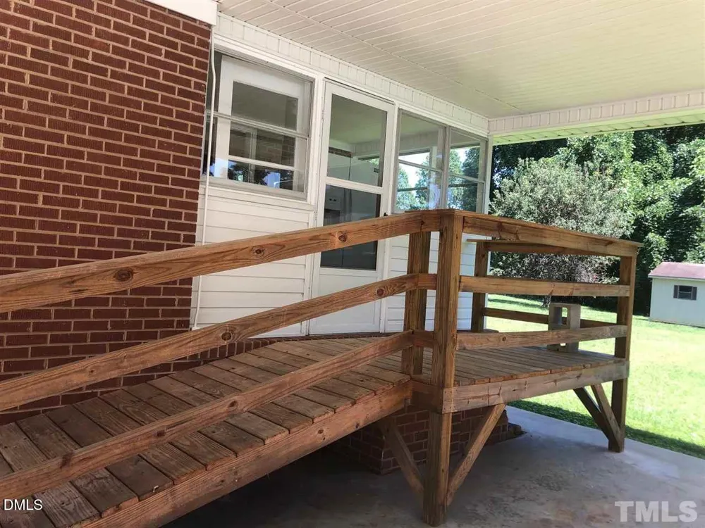 5217 U.s. 70 Mebane, NC 27302