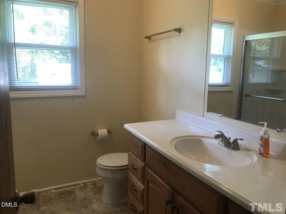 5217 U.s. 70 Mebane, NC 27302