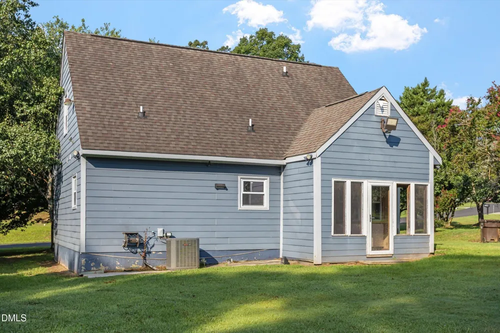 2512 Sundial Circle Durham, NC 27704