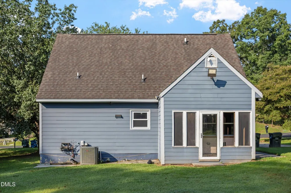 2512 Sundial Circle Durham, NC 27704