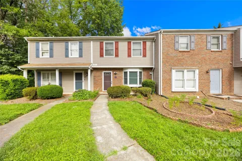 8426 Rust Wood Place