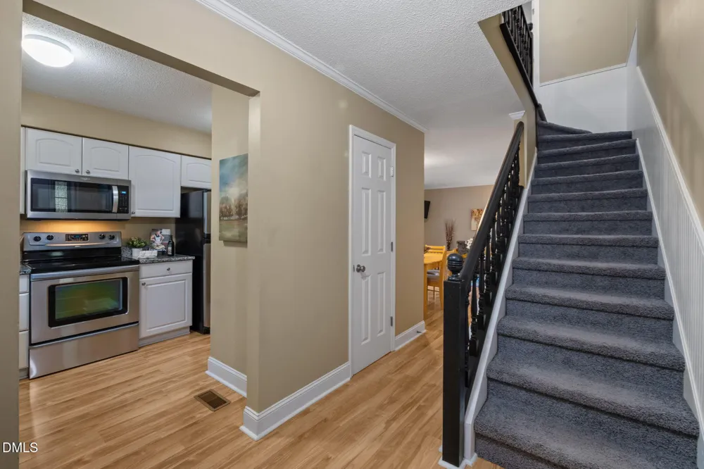109 Sully Court Chapel Hill, NC 27514