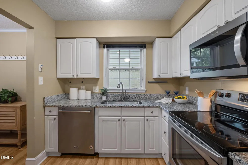 109 Sully Court Chapel Hill, NC 27514