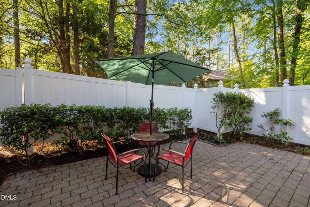 109 Sully Court Chapel Hill, NC 27514