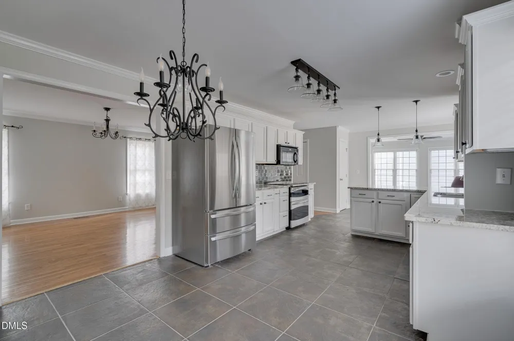 5900 Eaglesfield Drive Raleigh, NC 27613