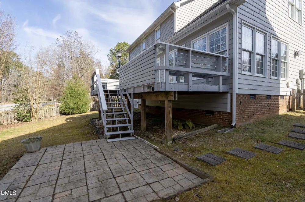 5900 Eaglesfield Drive Raleigh, NC 27613