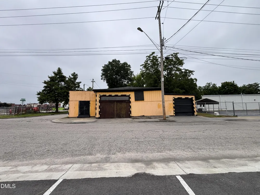 501 E Barnes Street S Wilson, NC 27893