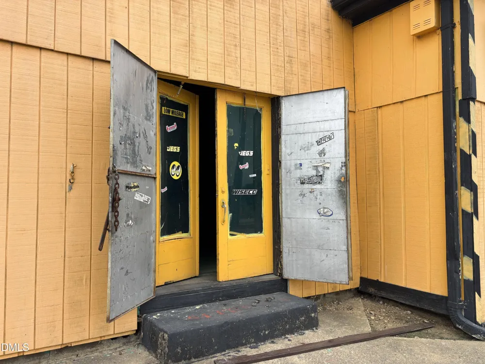 501 E Barnes Street S Wilson, NC 27893