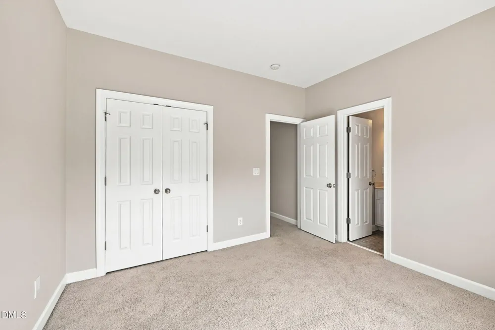 3025 Olde Weatherstone Way Cary, NC 27513