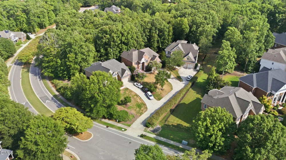 3025 Olde Weatherstone Way Cary, NC 27513
