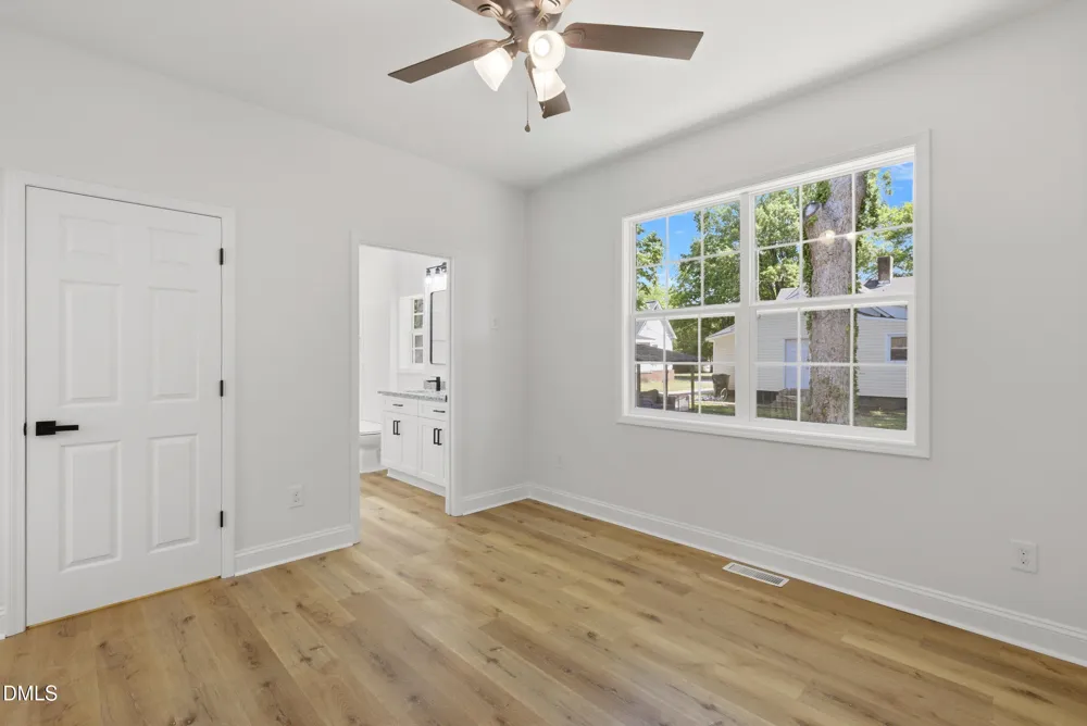 924 E Davis Street Burlington, NC 27215
