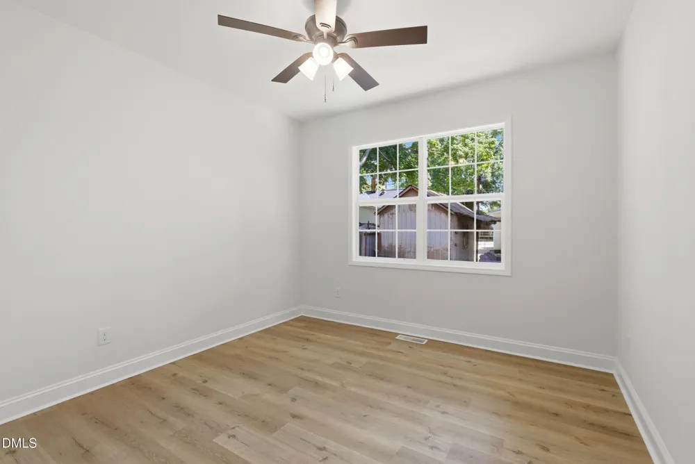 924 E Davis Street Burlington, NC 27215