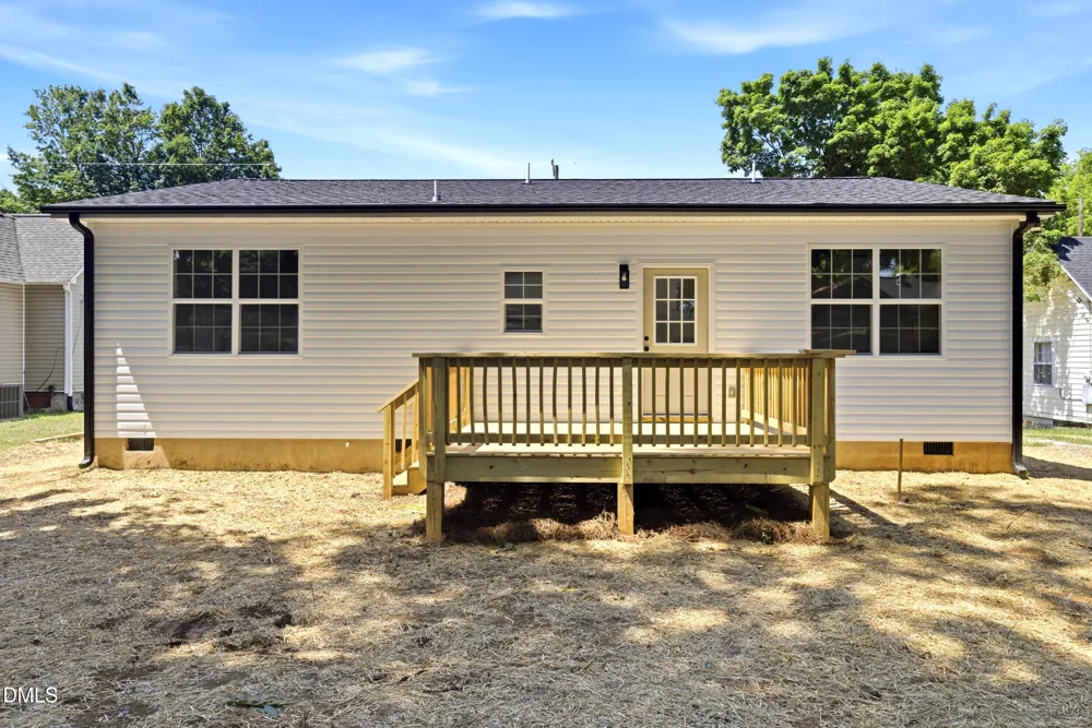924 E Davis Street Burlington, NC 27215