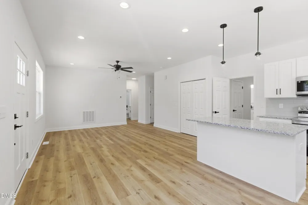 924 E Davis Street Burlington, NC 27215