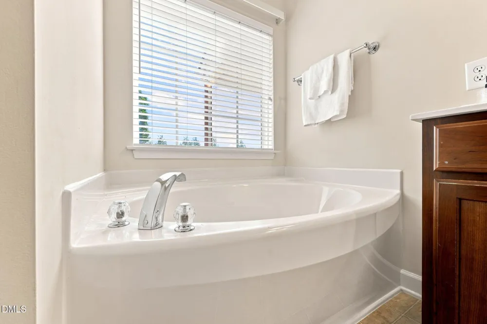 101 Butterbiggins Lane Apex, NC 27539