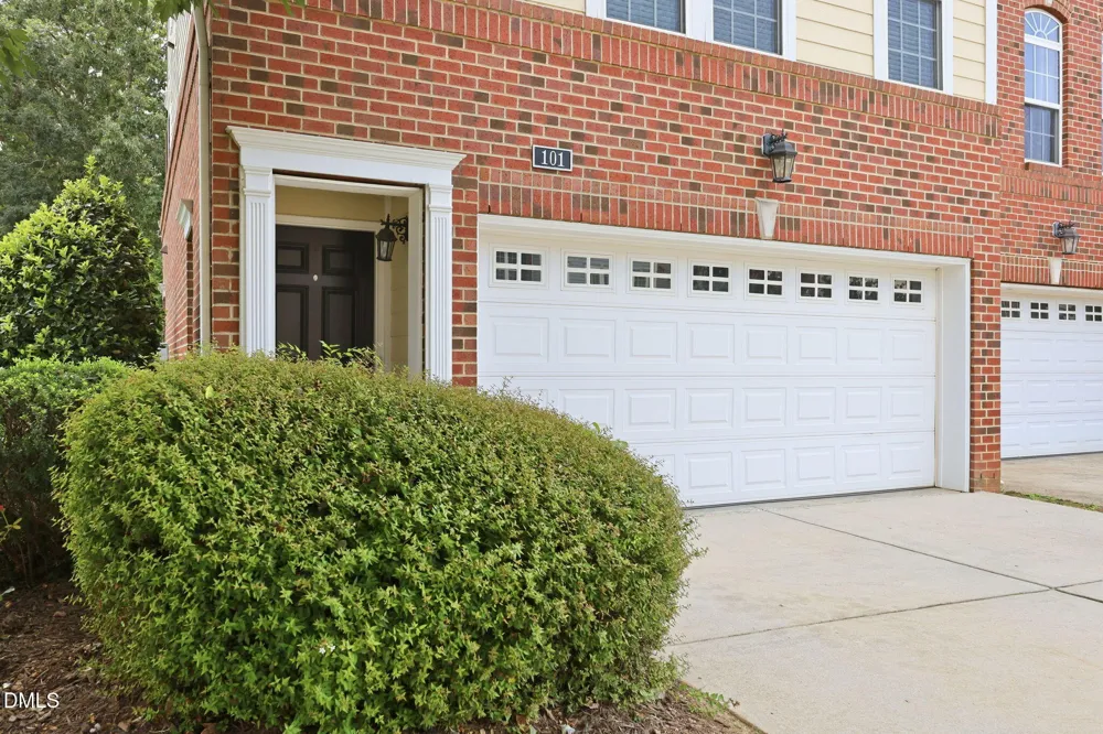 101 Butterbiggins Lane Apex, NC 27539