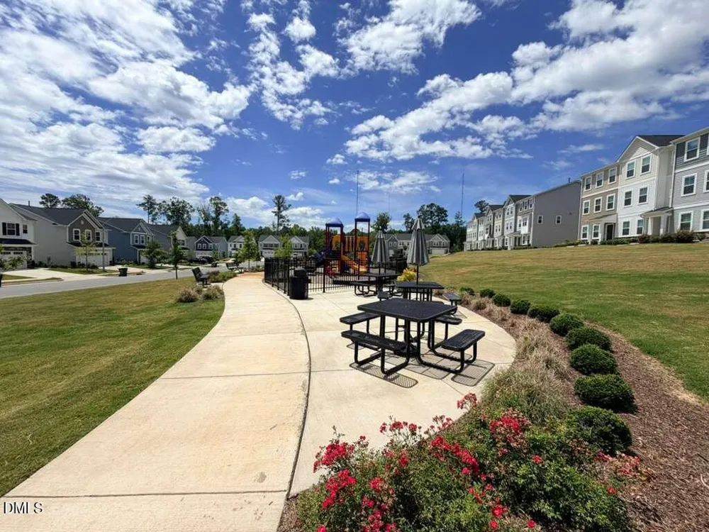 319 Aster Bloom Lane Raleigh, NC 27610