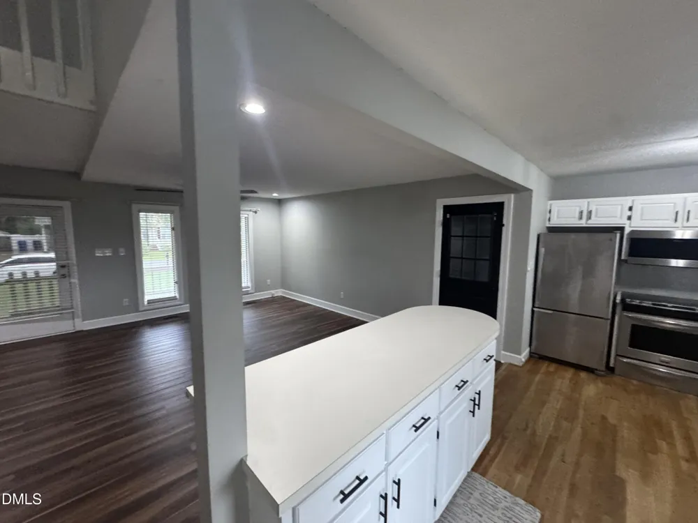 3220 Meeting Place Greenville, NC 27858