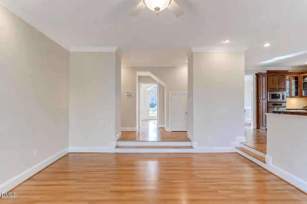 103 Withwyndle Court Cary, NC 27518
