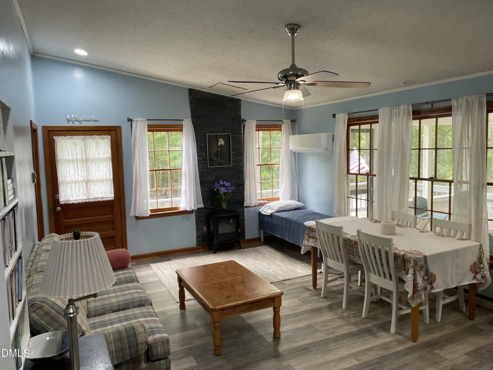 1088 Hyco Hills Road Semora, NC 27343