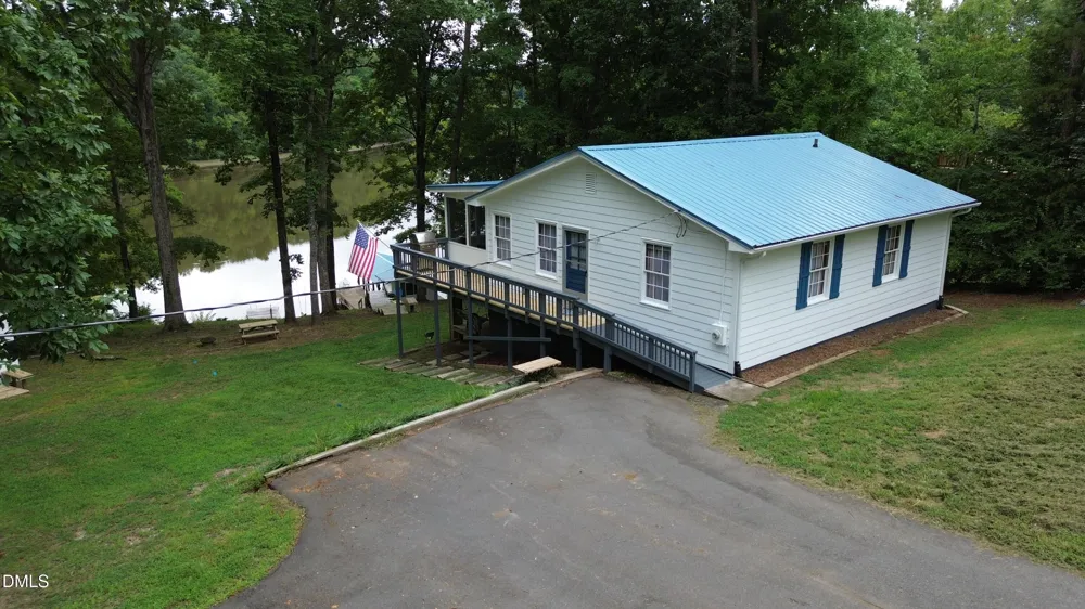 1088 Hyco Hills Road Semora, NC 27343